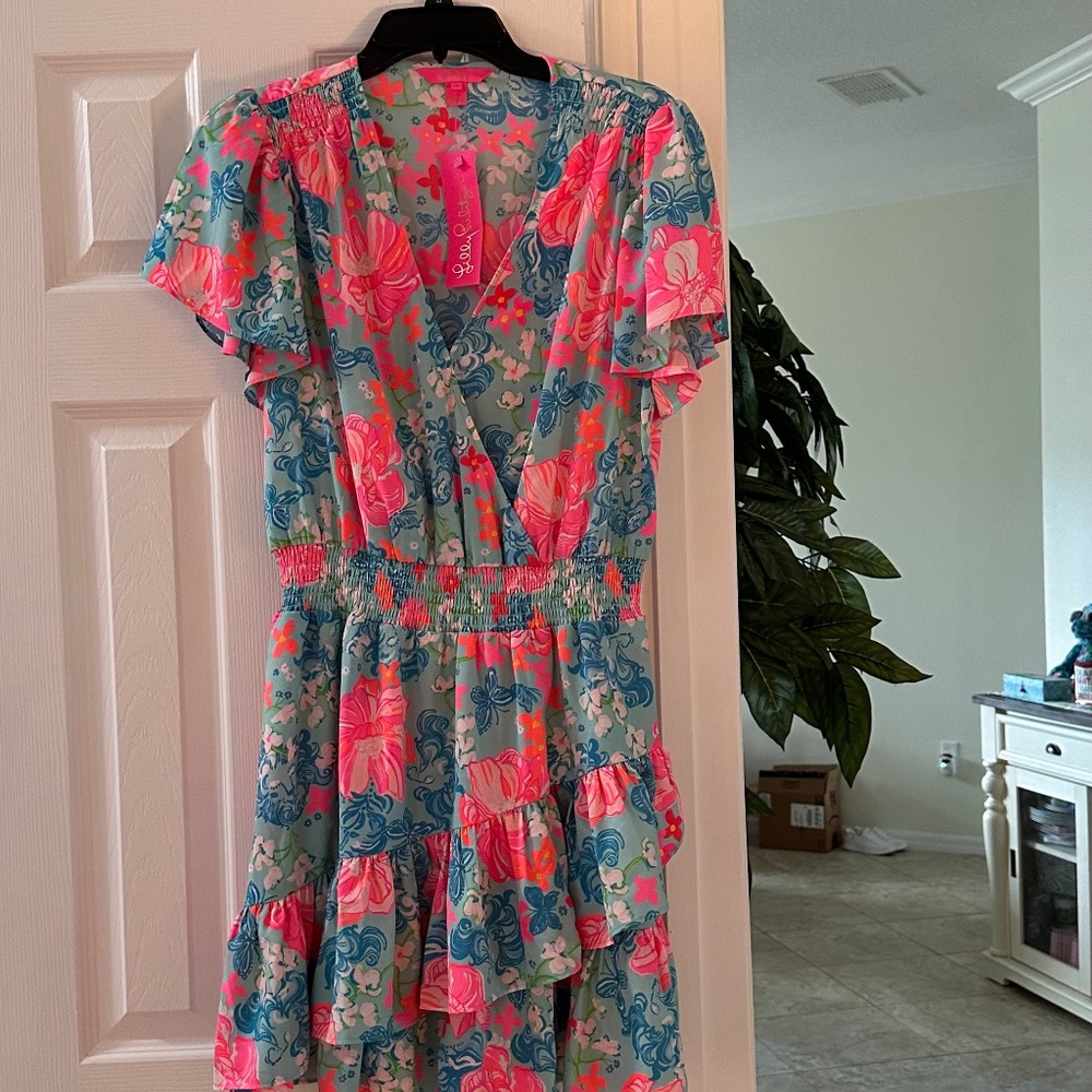 NWT Lilly Pulitzer MaryAnne Flutter Sleeve  Size 12